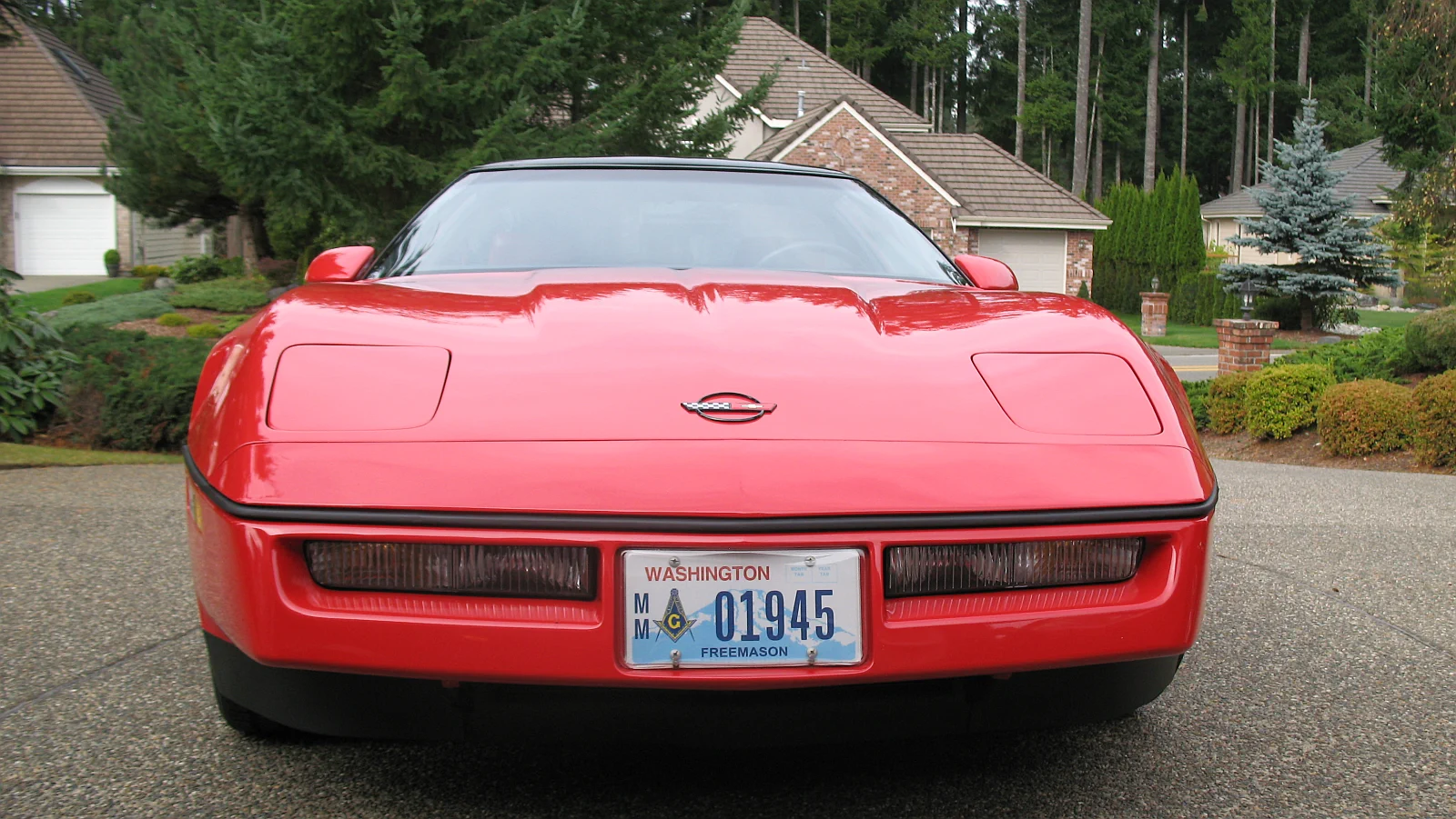 Click to Enlarge-Esc to Close Corvette Generations/C4/C4 1985 Red Z51-5.webp
